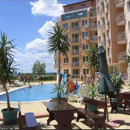 Family In Sunny Appartamento Sunny Beach